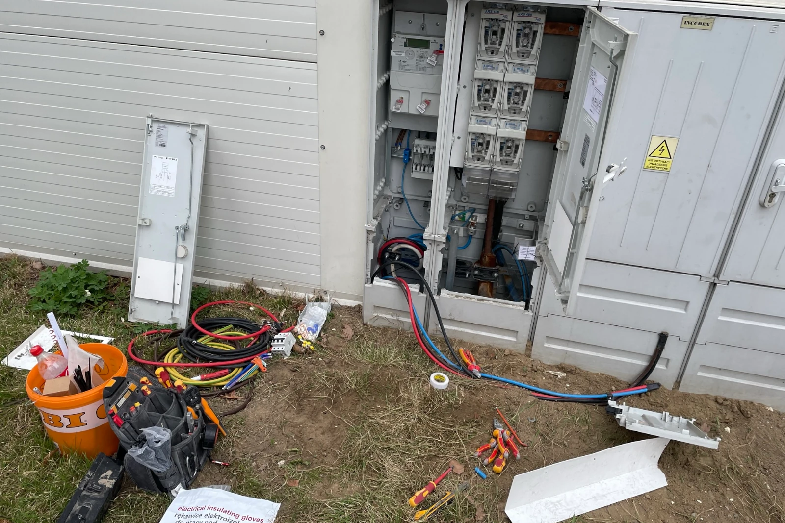 Wykonanie przyłączy WLZ do domów i mieszkań – Kraków